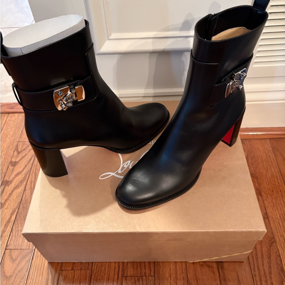 Louboutin boots NIB